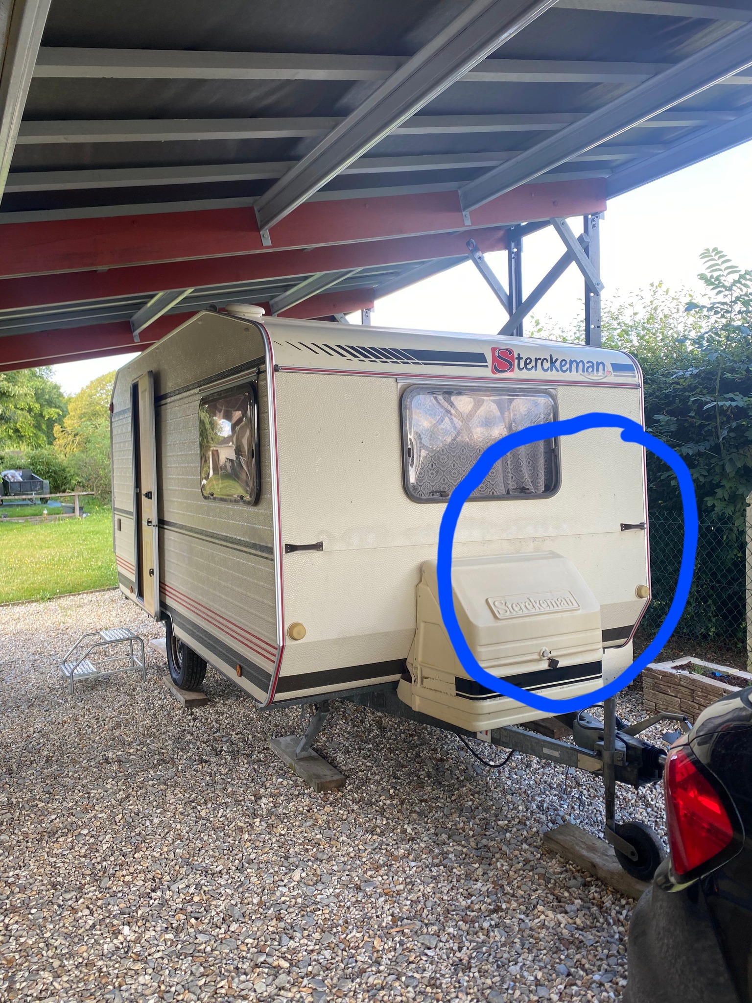CR-MOESANCO® Garniture PVC Blanche Pour Cadre De Fenêtre Rabattable Caravane Camping-Car - Rouleau 24m Compatible Polyplastic Dometic