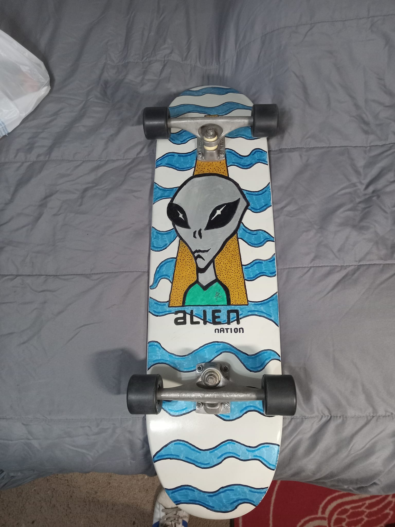Planche De Skate Darkroom 'Como La Cigarra' - Taille 8.0 X 31.875, Avec Poignée Intégrée, Design Graphique