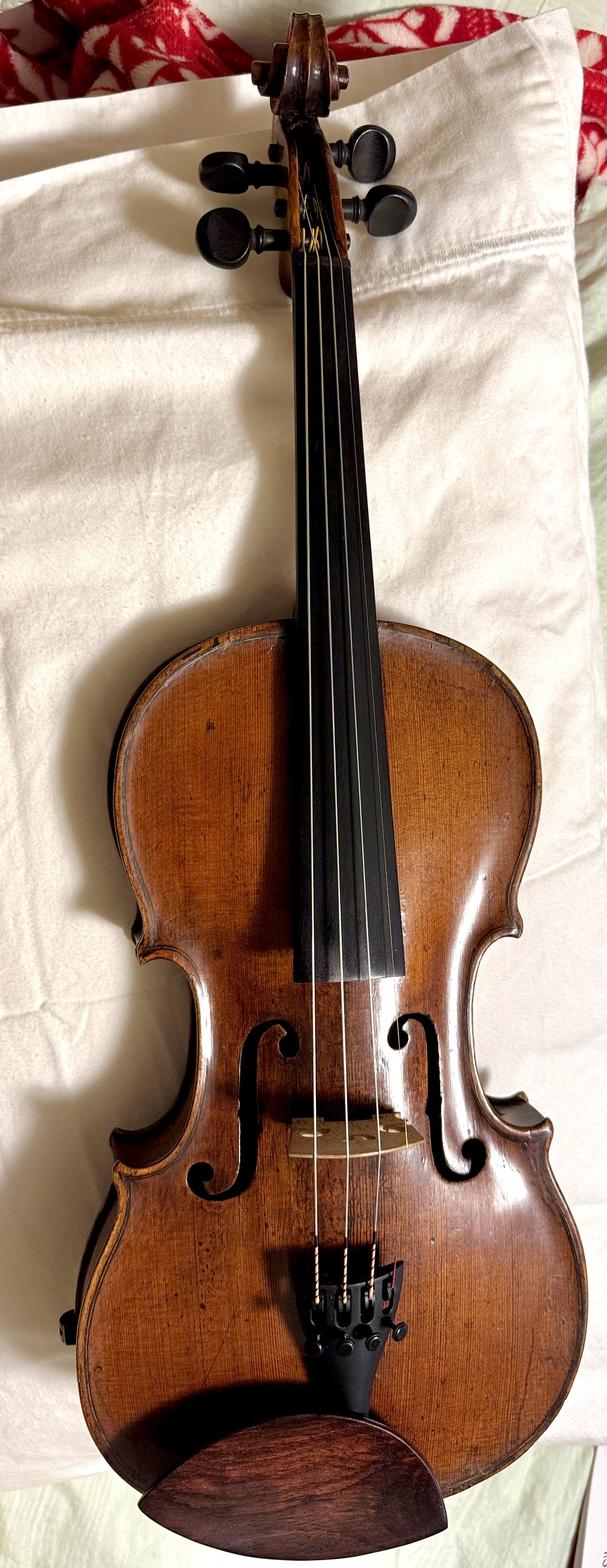 Identifying a 19th century German violin with Johann Adam