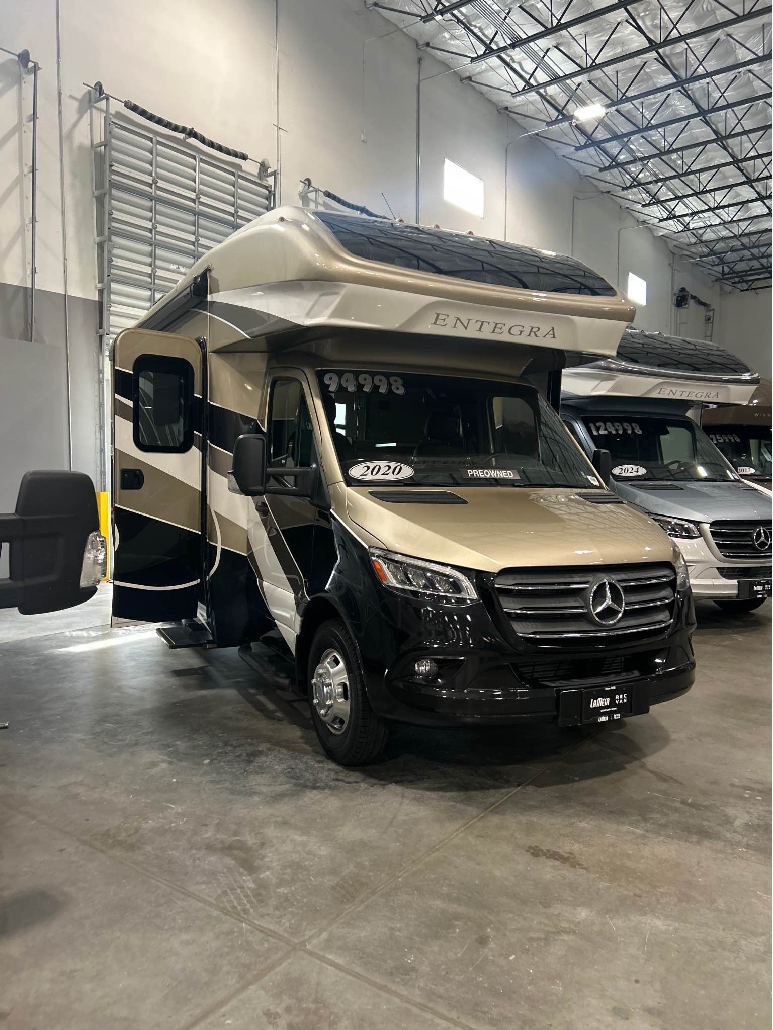 Gently Used Class C RV's for Sale | this diesel-powered Class C ...