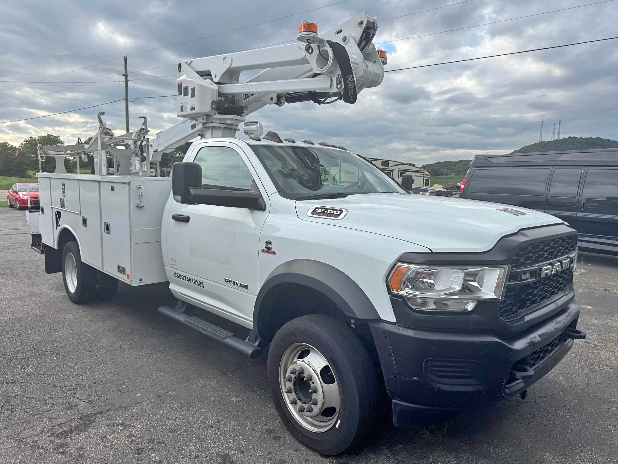 2022 Ram 5500 Regular Cab & Chassis · ST Cab & Chassis 2D - Commercial ...