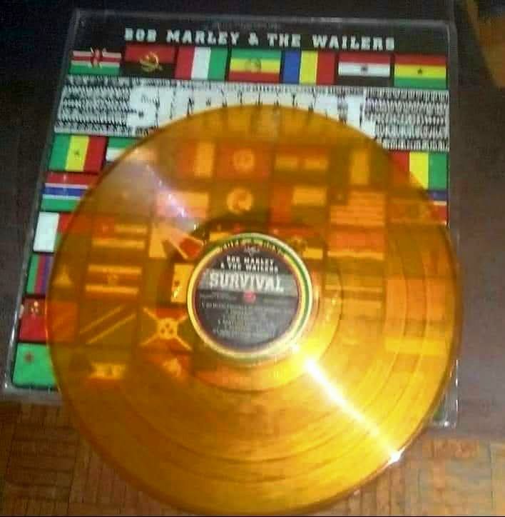 BOB MARLEY ORIGINAL Survival album tuff gong 1979 gold vinyl