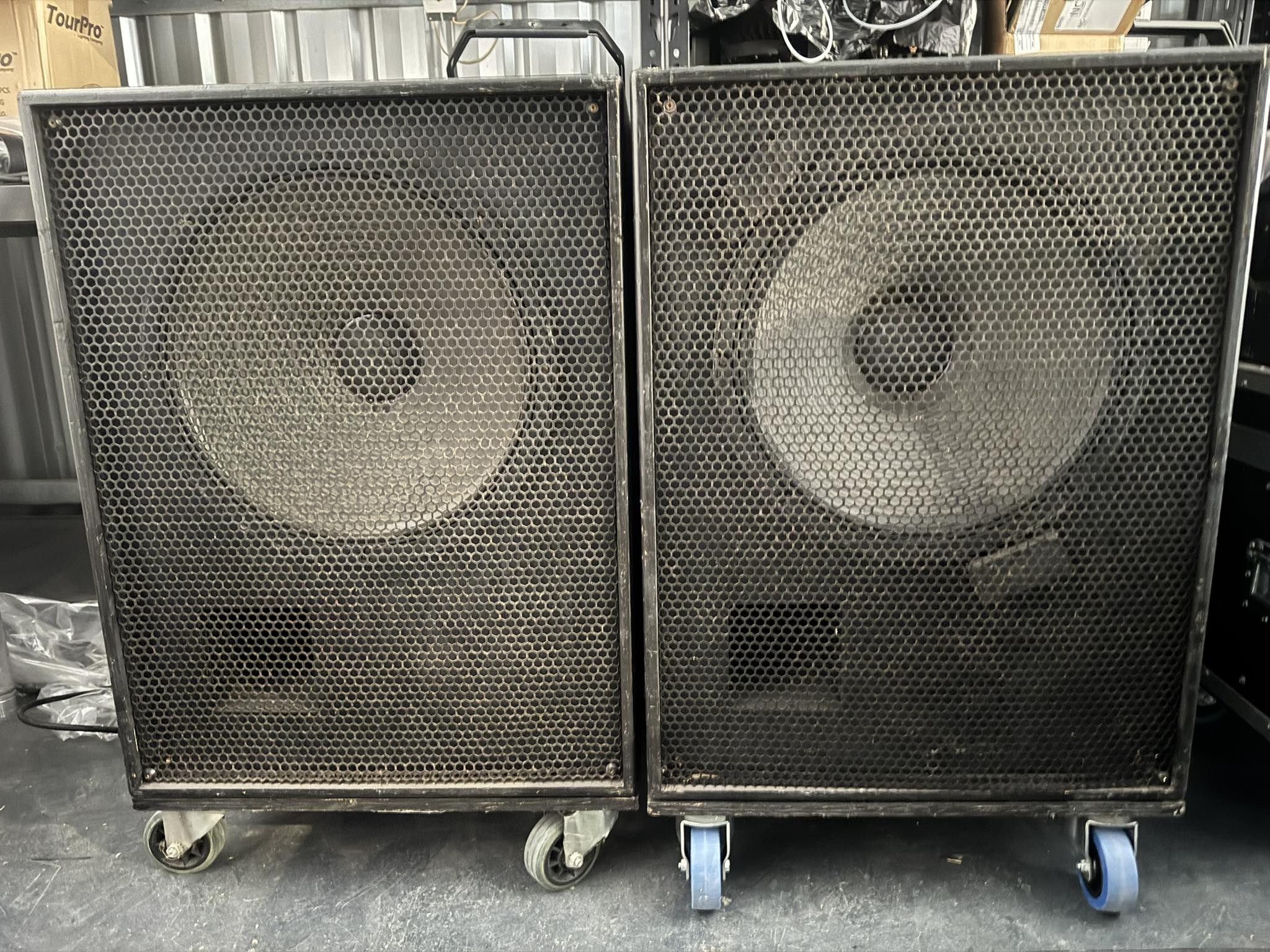 Finally got the Altec 1003B in the garage. They on on top of