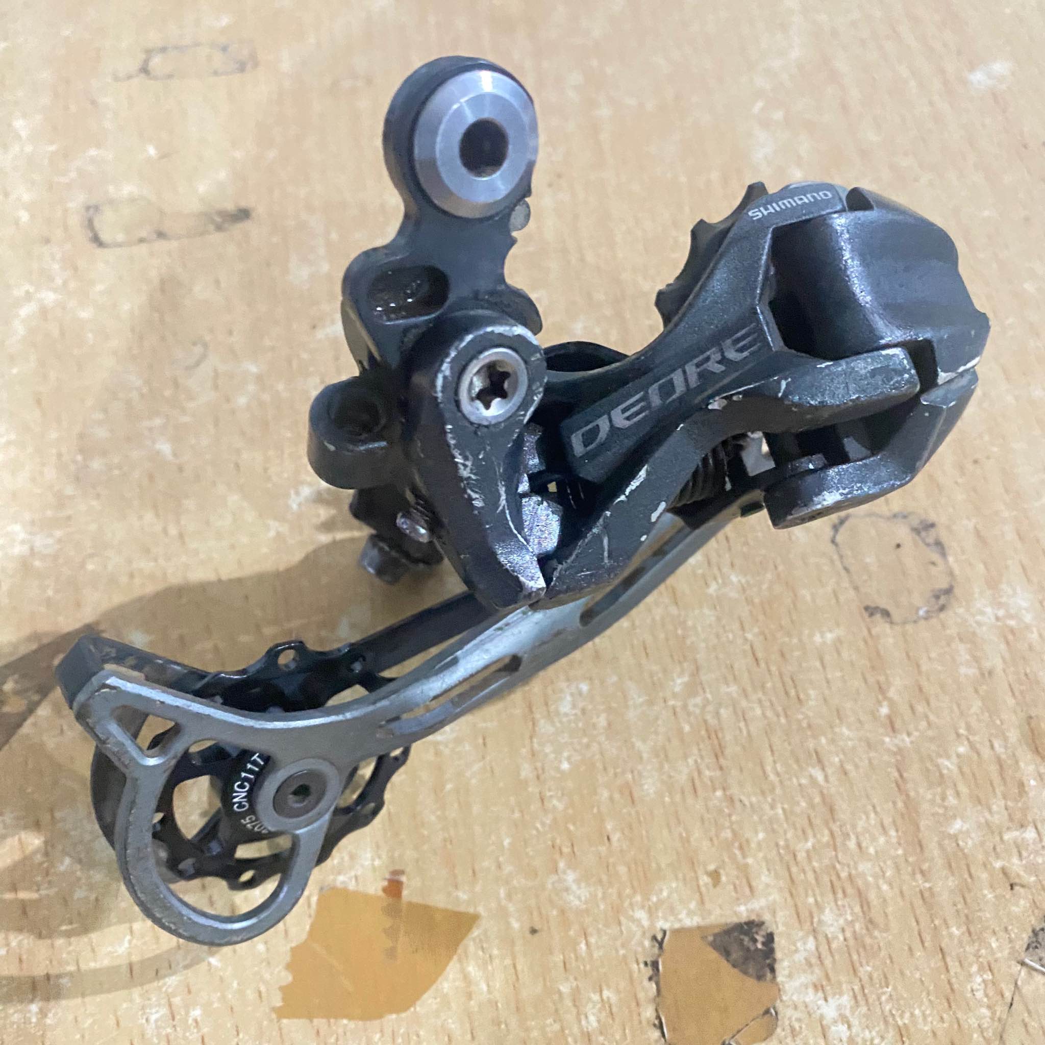 RD rear derailleur SHIMANO DEORE 9 speed m592 japan