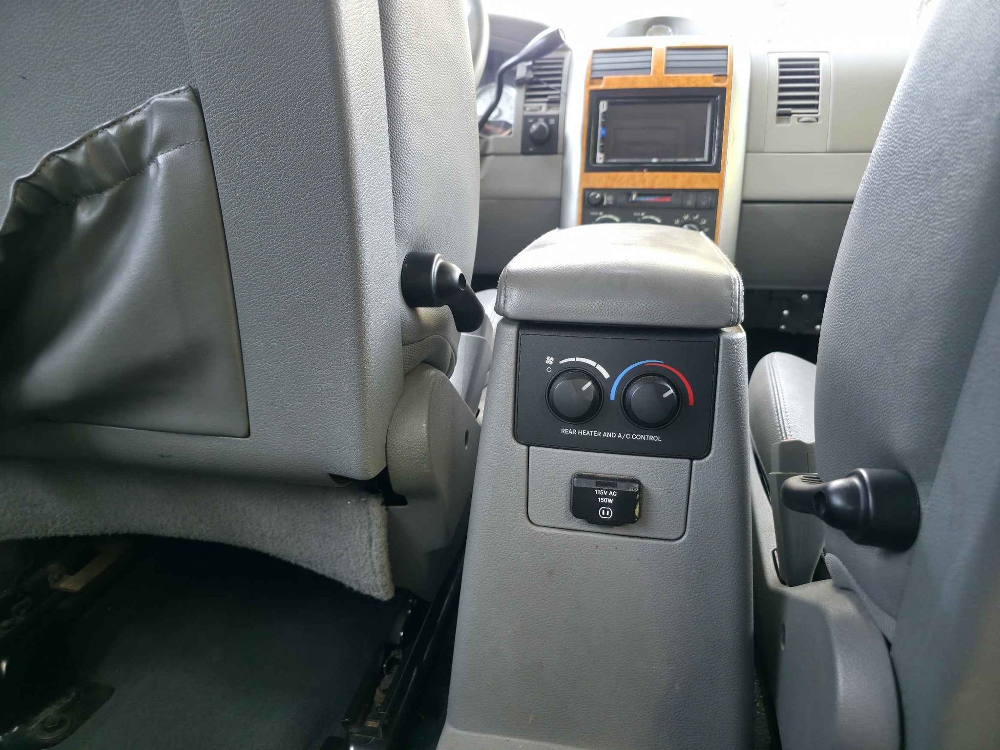 2007 Chrysler Aspen · Limited Sport Utility 4D