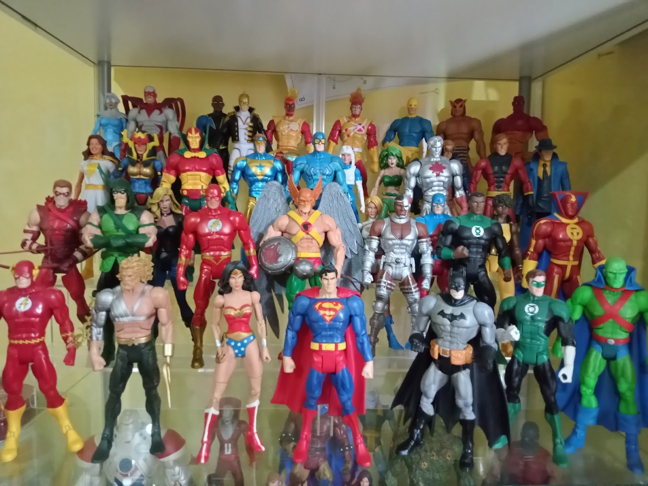 Mattel's 2008 DC Universe Classics Wave 4 with Despero build-a-figure