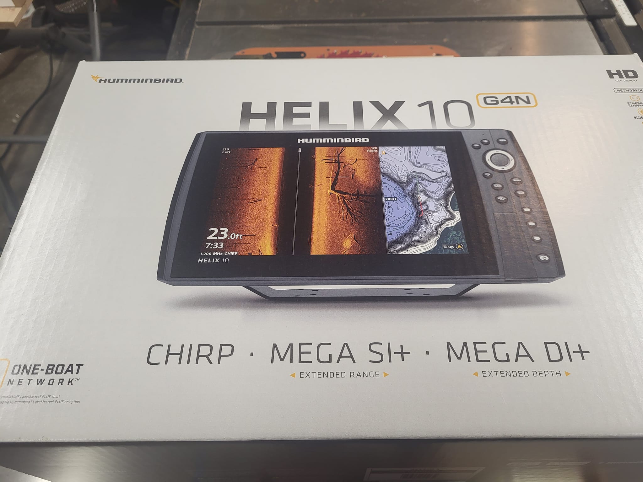 black friday deals on humminbird fish finders XPLORE 9 CHO The Humminbird Helix Chirp MSI GPS G4 fish finder puts advanced fishing technology at your fingertips with its intuitive keypad control system Humminbird