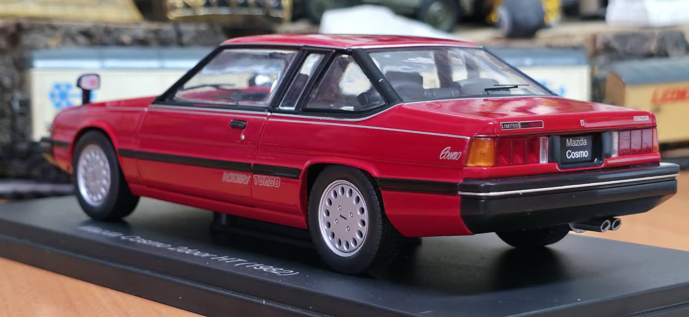 DCCLALLSTARS Mazda Cosmo Coupe HT (1982) 1:24