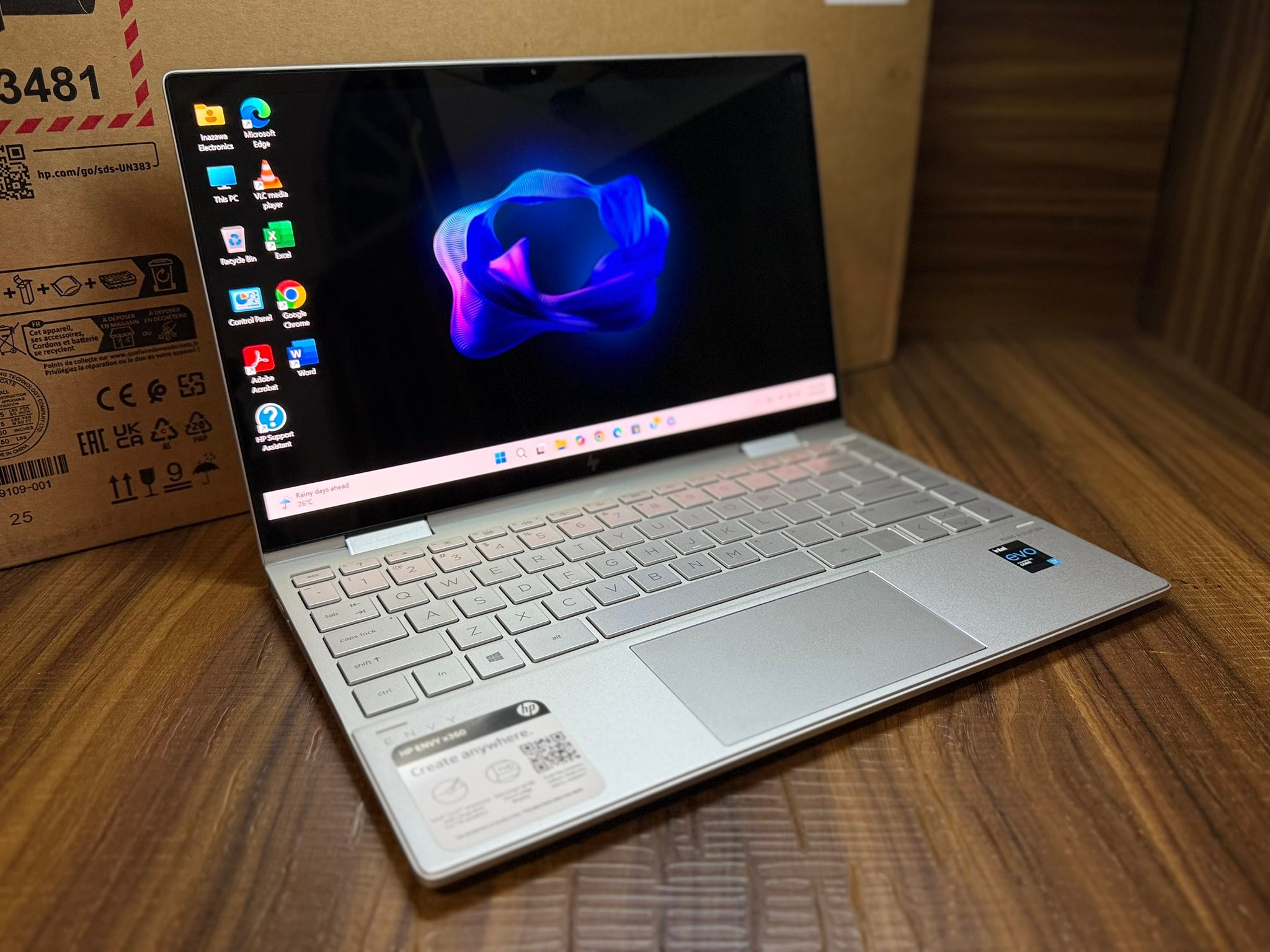 HP Envy l Intel Core I7-1195G7 l 8GB DDR4 Ram l 512GB NVMe SSD l