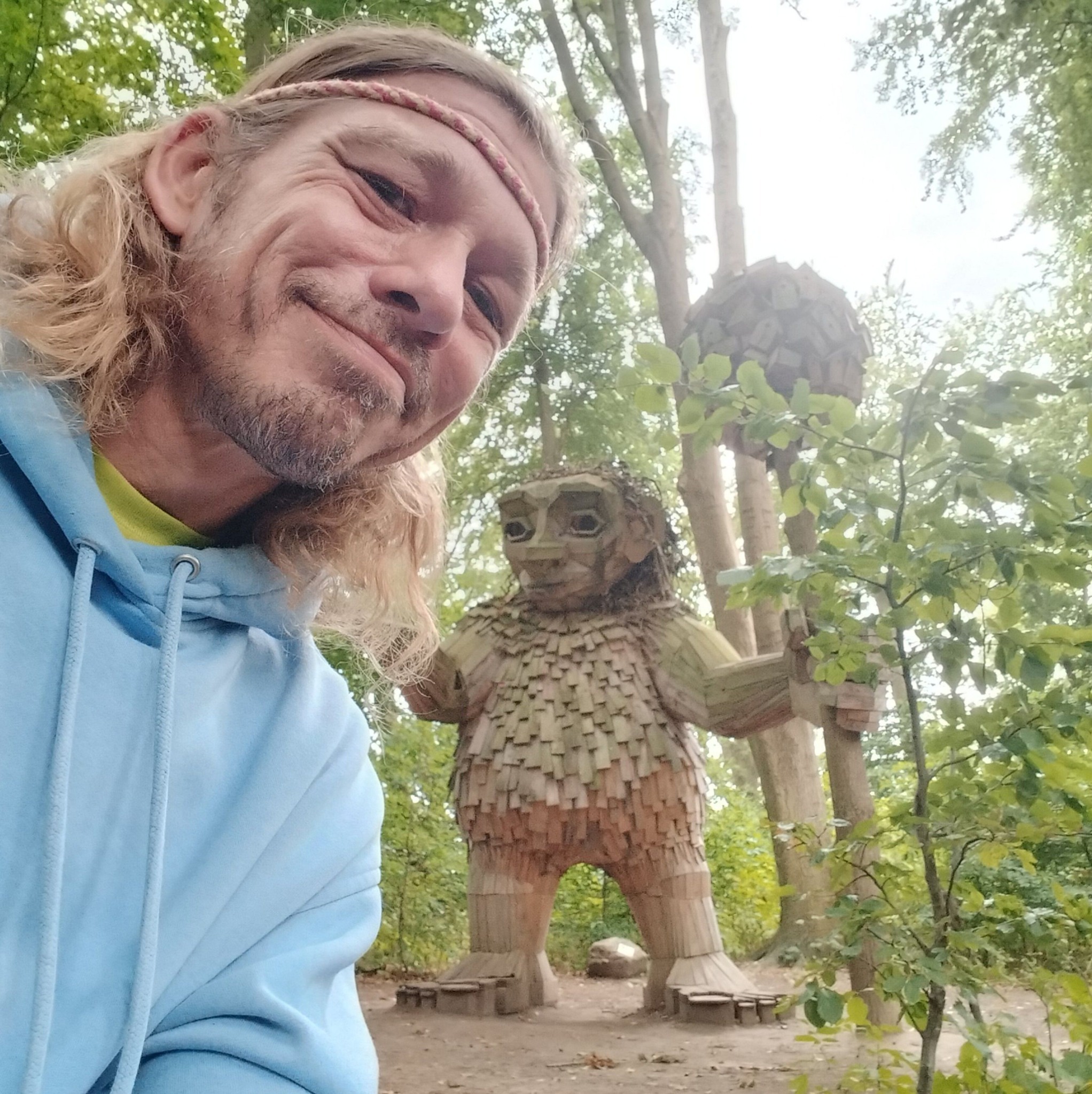 ️ #walk #dog #wanderer #hippie #peace | Rasmus Midjord Dahl