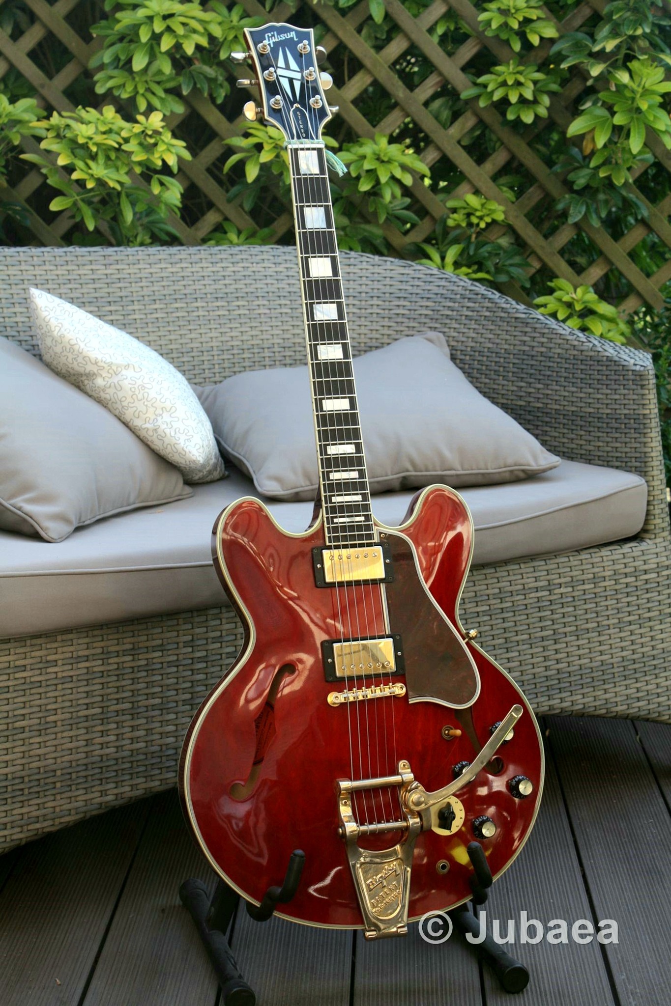 Gibson ES-355 and ES-345 guitars