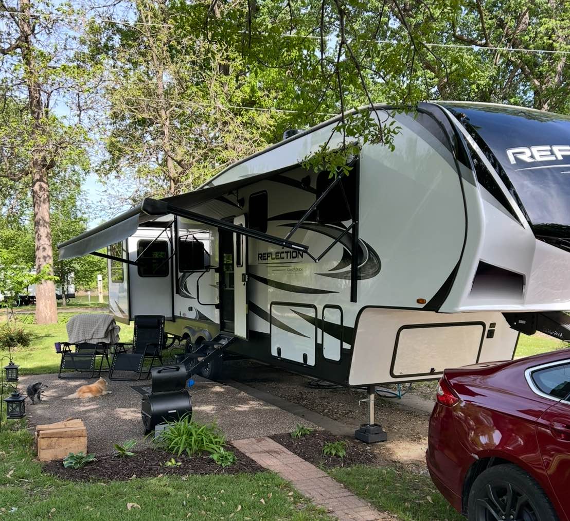 2020 Ram 3500 Crew Cab · Laramie Limited Pickup 4D 8 ft - RVs & Campers ...