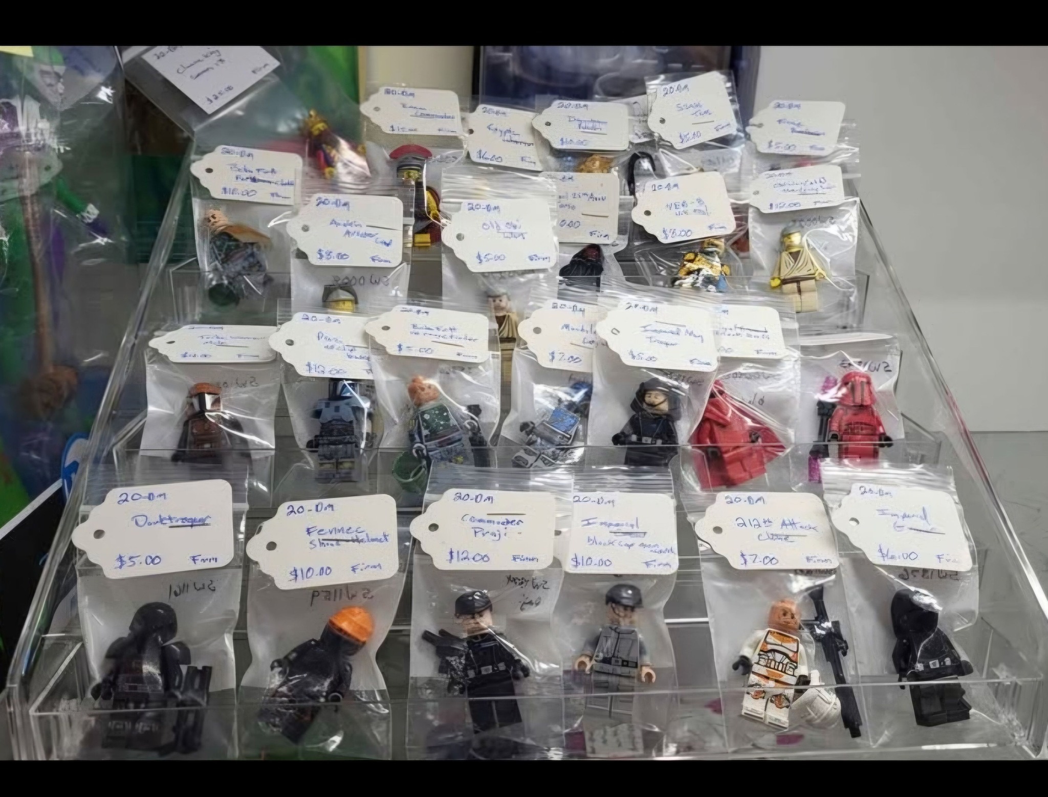 Minifigure collection for sale at Collectamania case 28