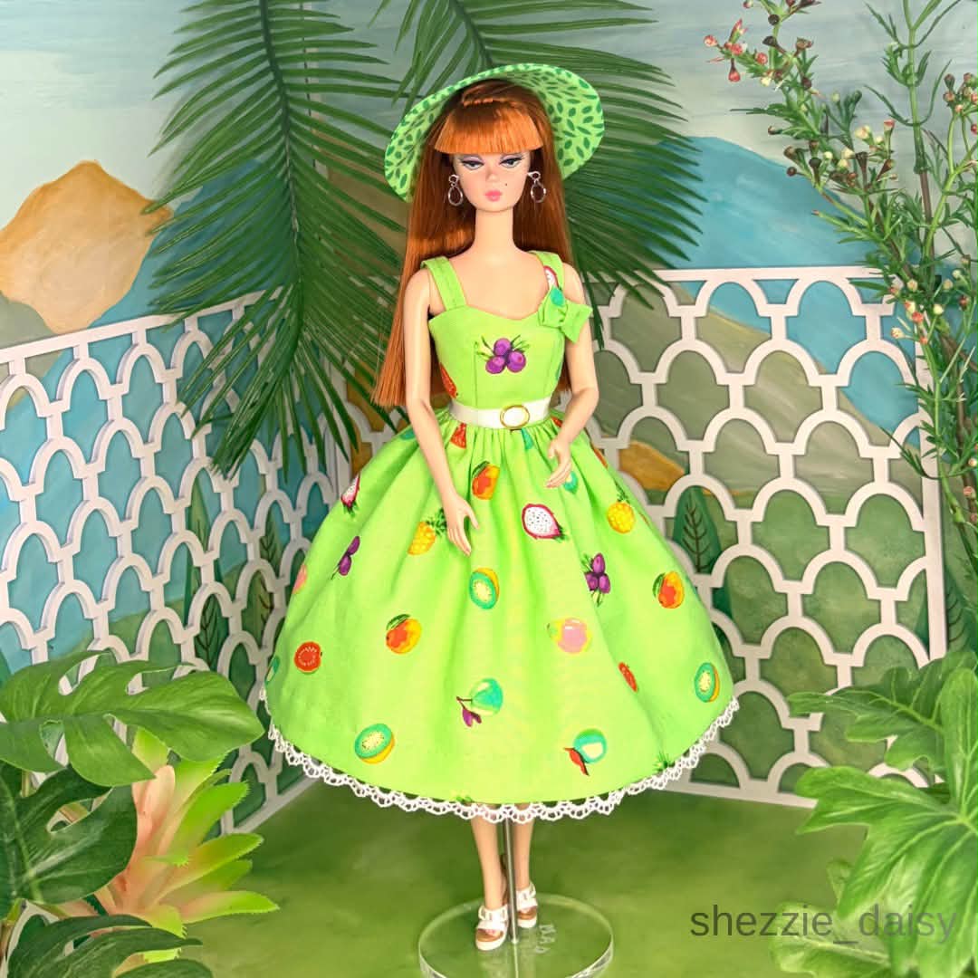 Forbidden Fruit” Sundress with Hat (Green)