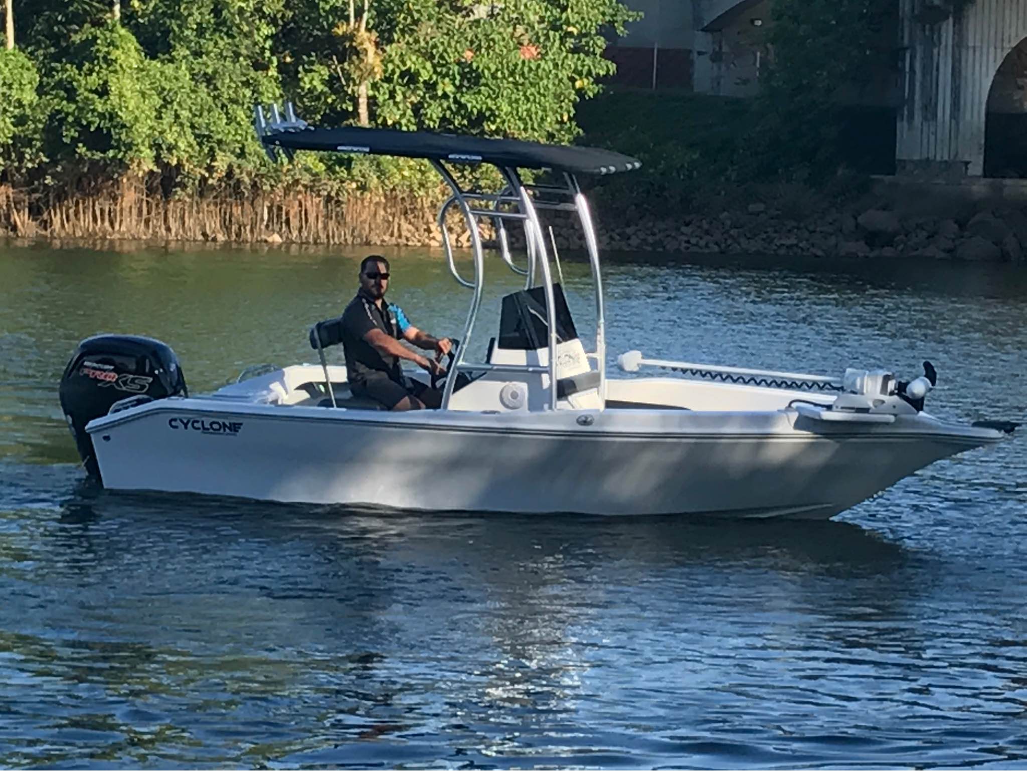 2017 Cyclone 540 centre console