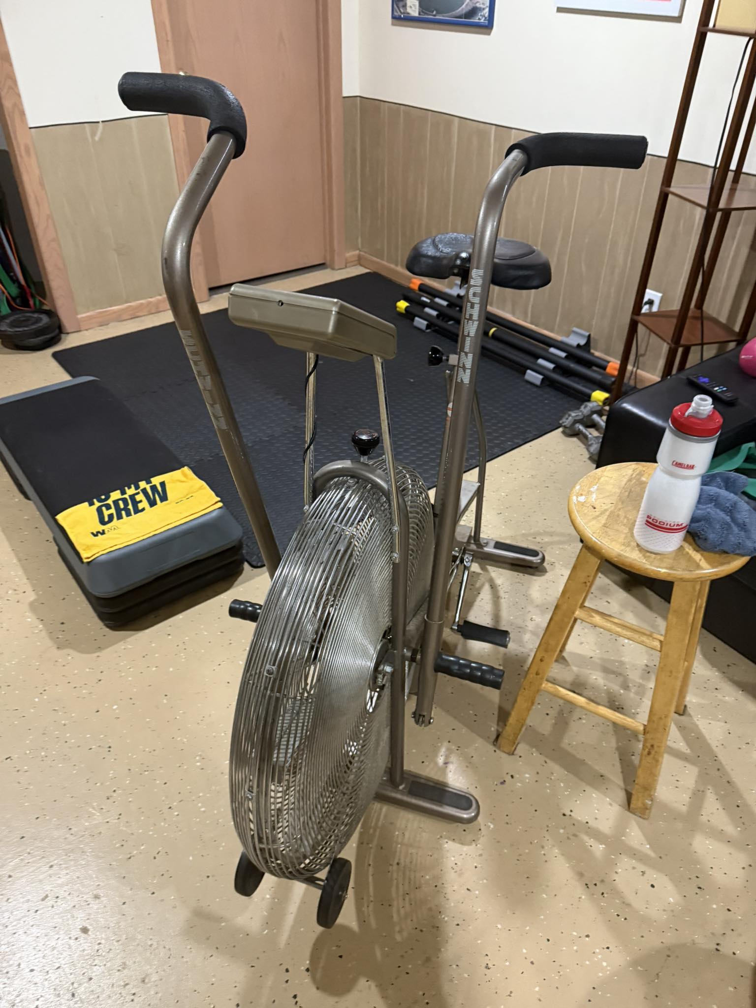 schwinn airdyne bicycle AD7 UPRIGHT BIKE  Ultimate Fitness Outlet stage belt drive that uniquely leverages your effort to generate resistance Picked this older Schwinn Airdyne