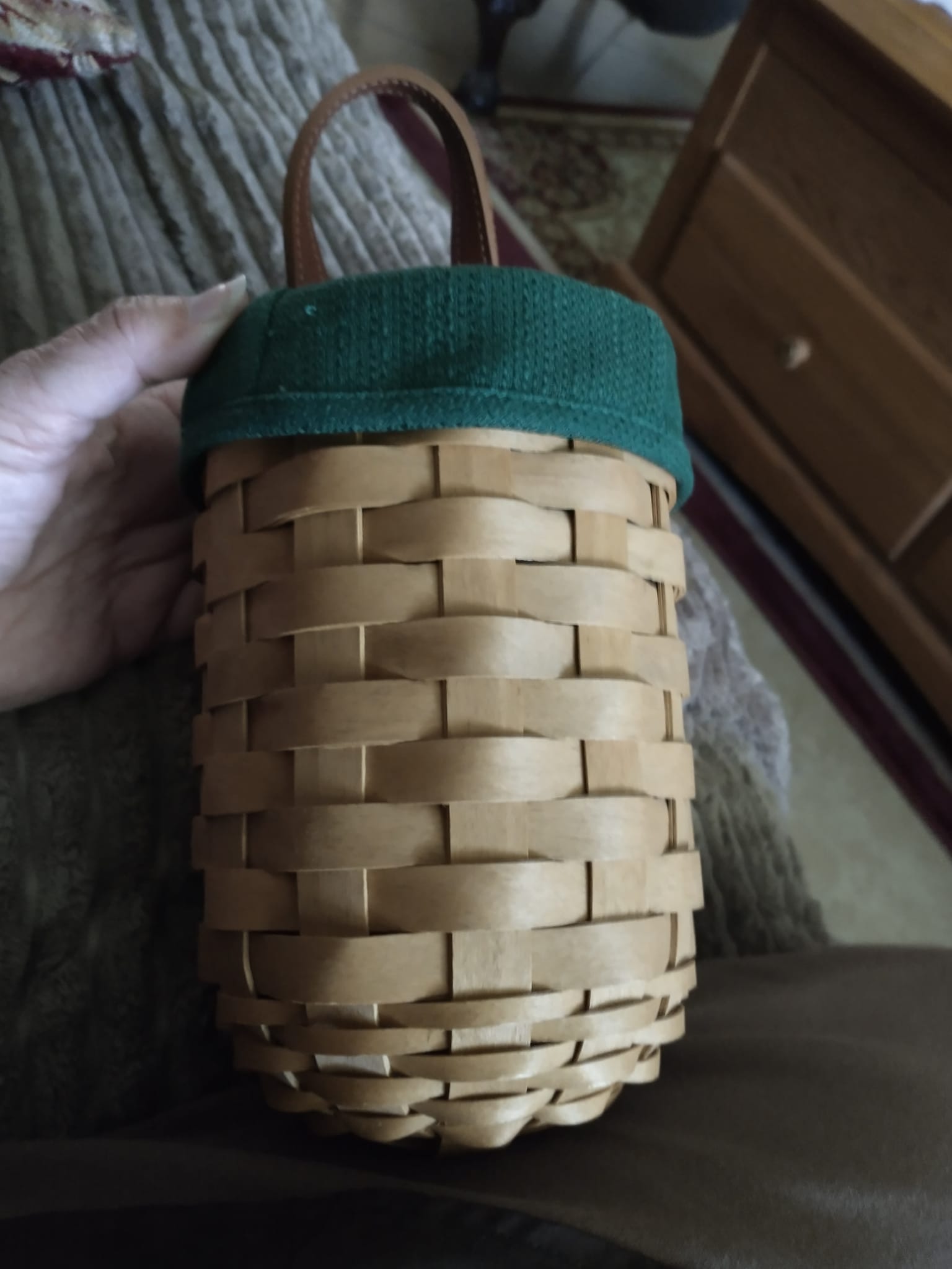 Longaberger Santa Belly Baskets Collection display picture 1
