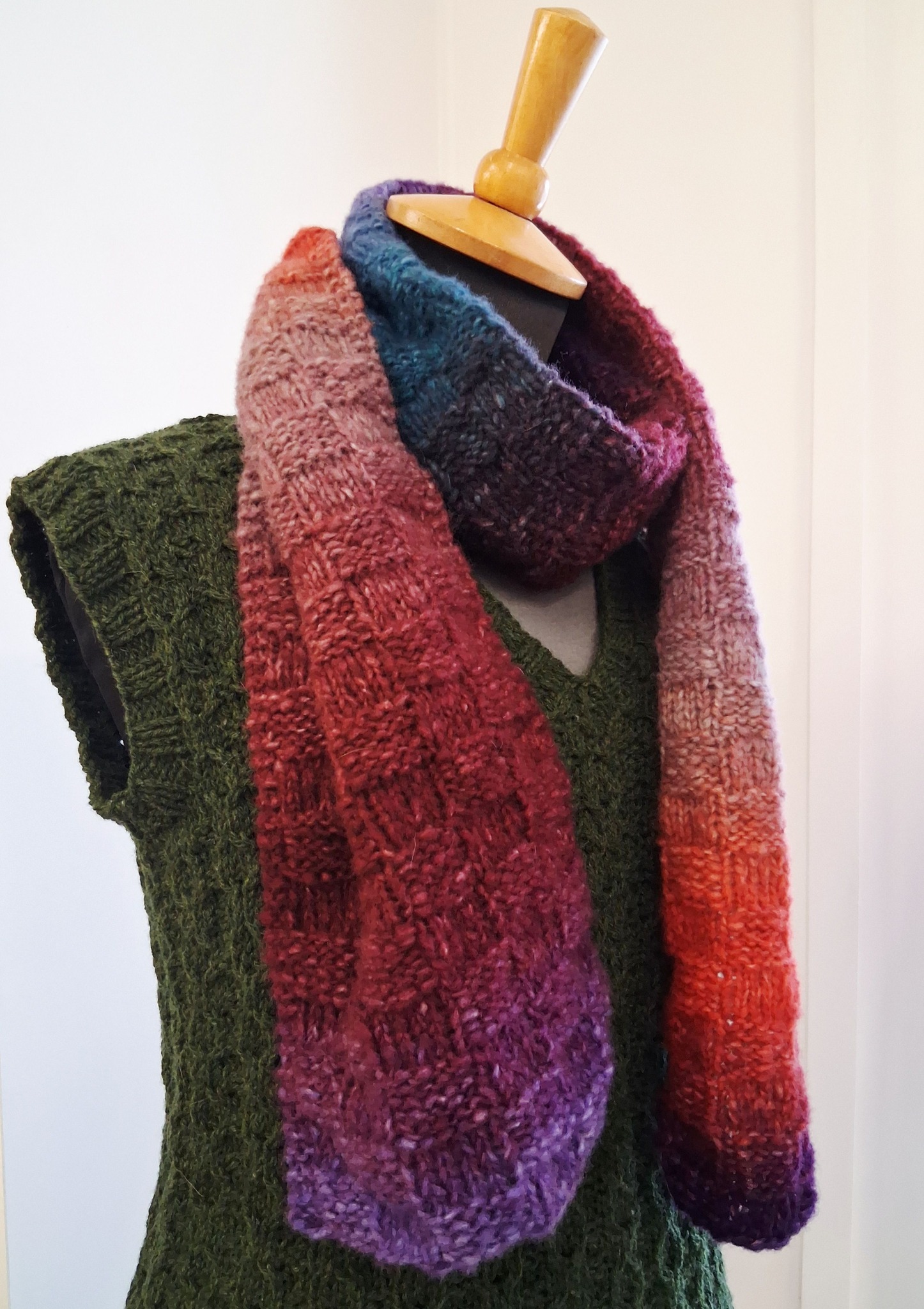 Free Knitting Patterns Easy & Advanced | So soft and cuddly, a gradient ...
