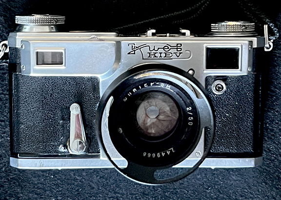 Kiev 4a camera with Jupiter 8m lens review