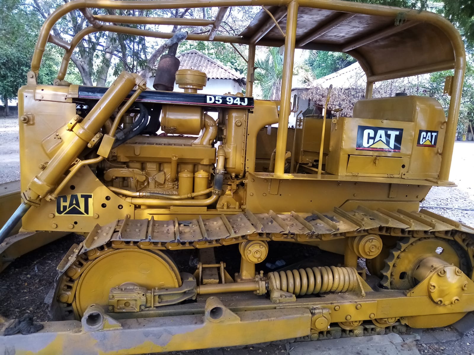 VENDE EN VALLEDUPAR | A LA VENTA BULLDOZER | Facebook