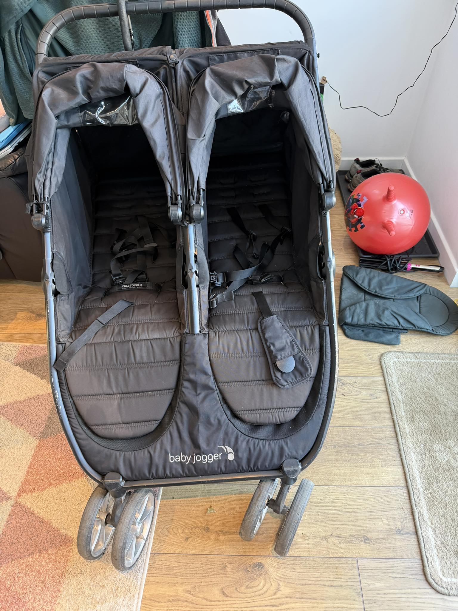 uppababy warranty Aria V2 Infant Car Seat - Evelyn Danielle's Tile Earrings Size:6lb-300Yd Burton / Men's Descendant the Aria V2 is