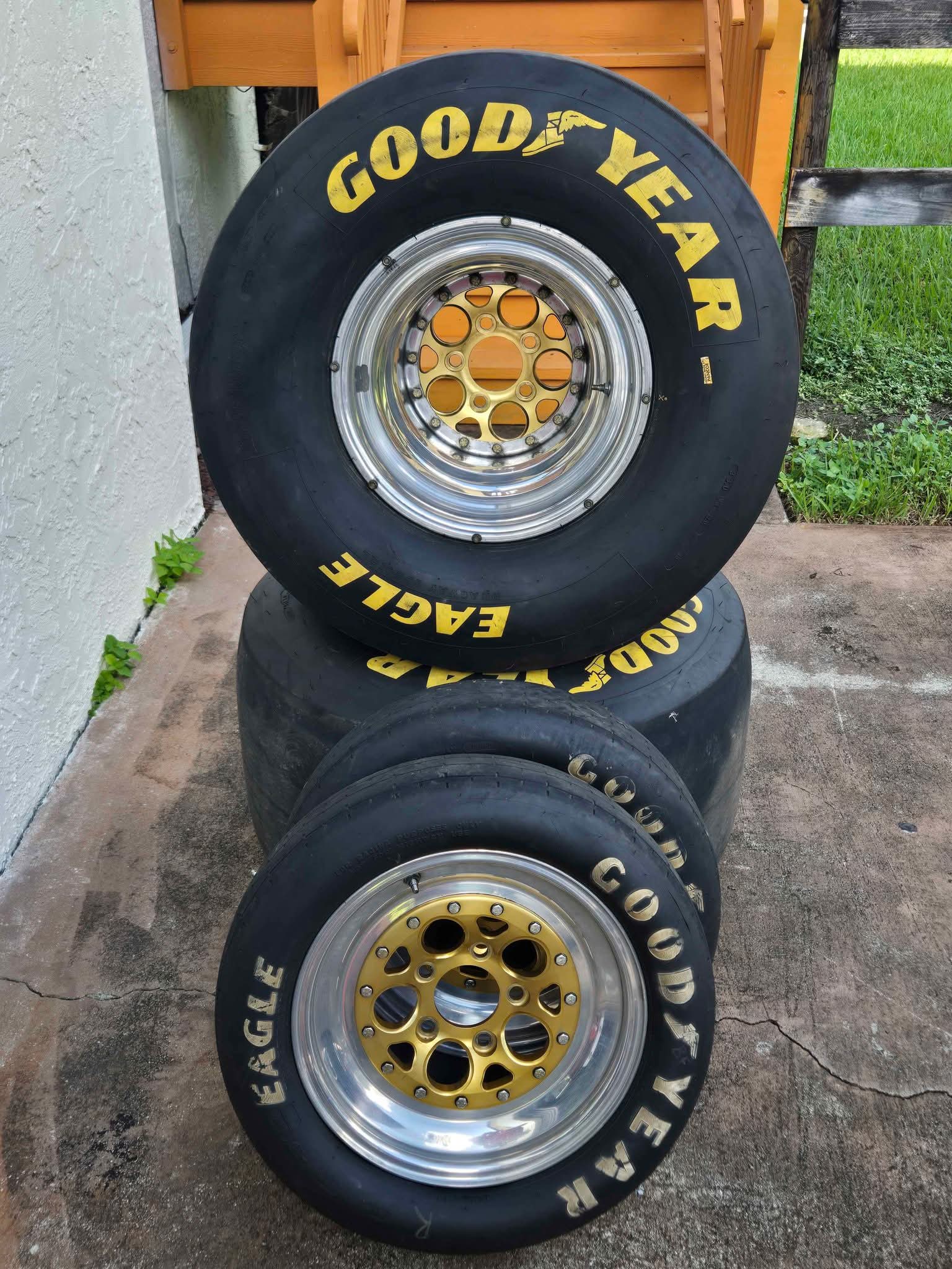Weld Racing Magnum Drag 2.0 Gold Wheels