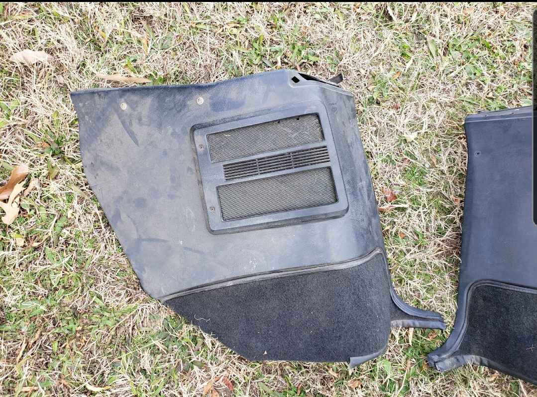 1990-1993 Mustang Center Console Arm Rest Armrest Trim