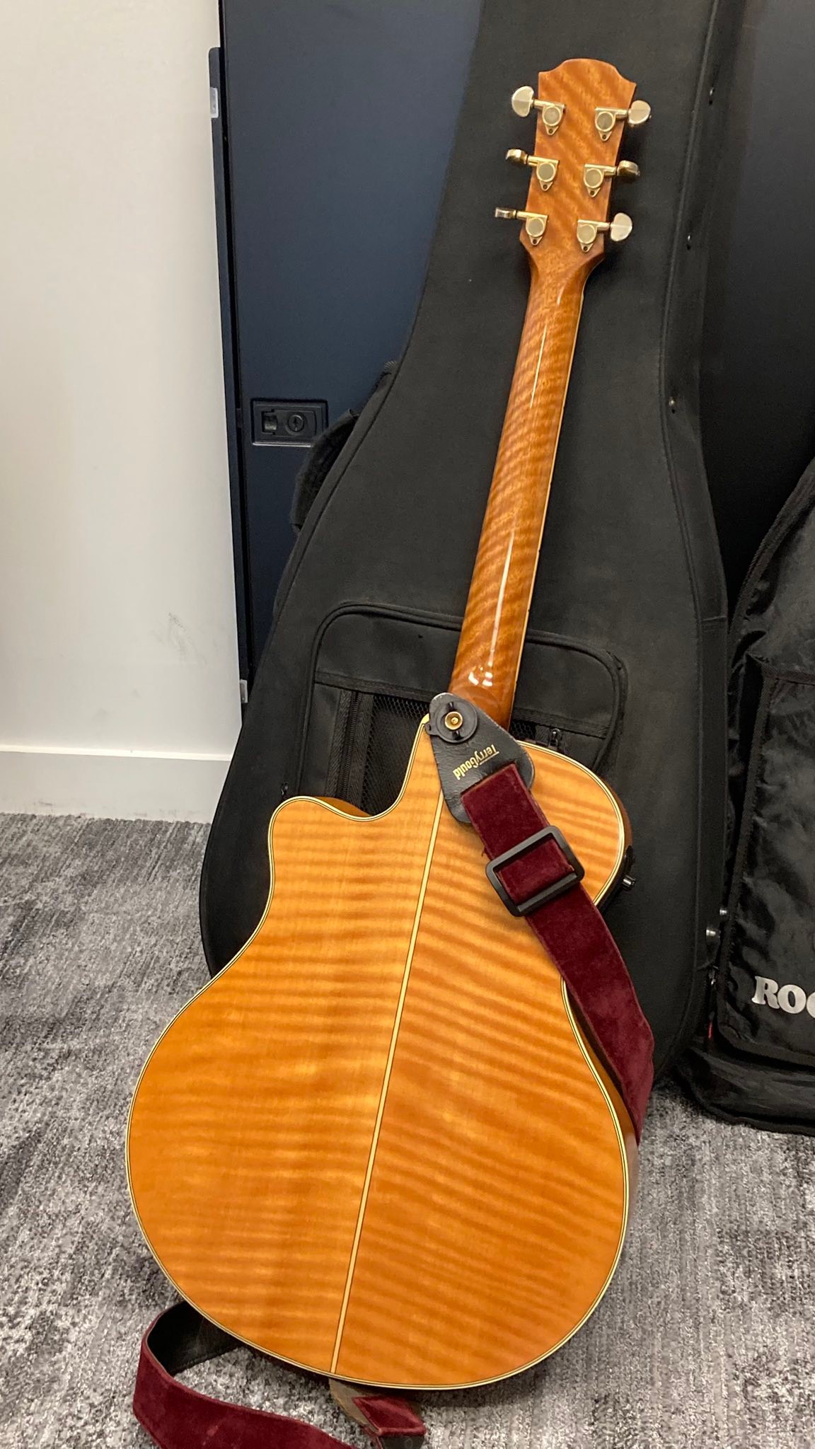 MY YAMAHA YG521M-R