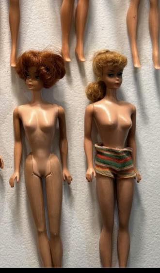 What are the id's of these vintage Barbie dolls?
