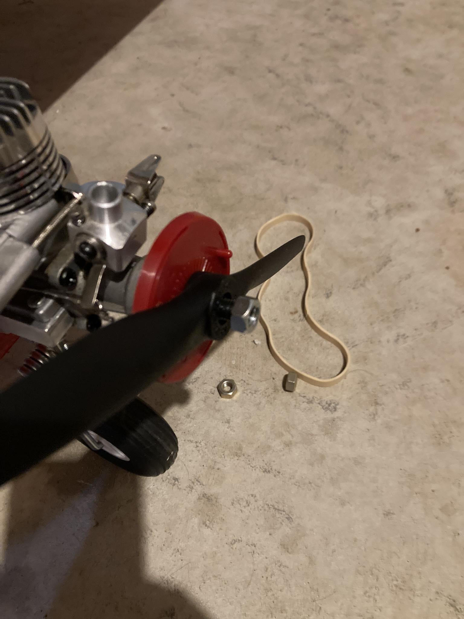 What is the nut size for Enya 60-III model 7033 engine?