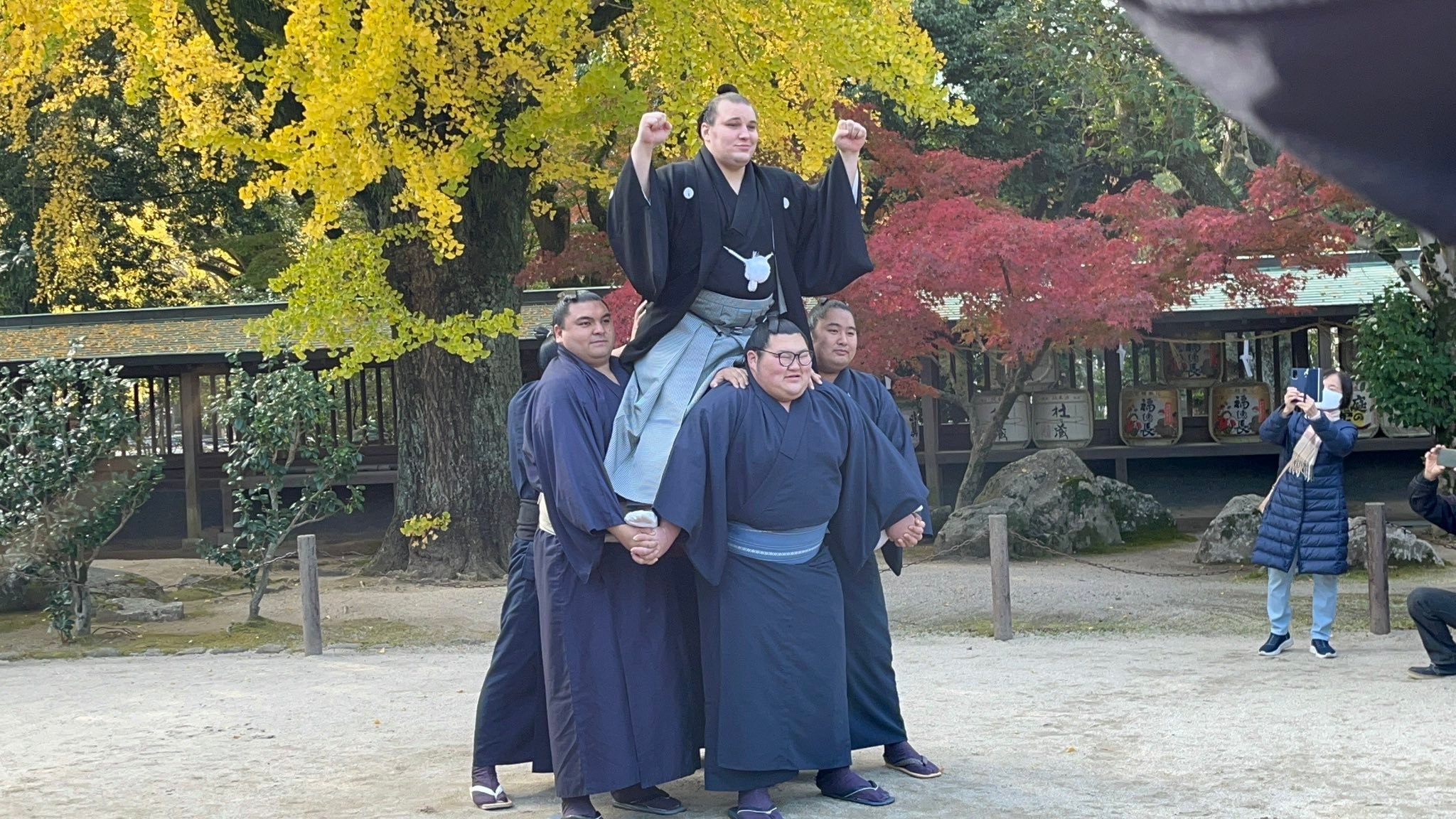 aonishiki-fan-club-facebook