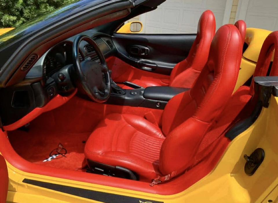 C5 Corvette 97-2004 | A RARE TO FIND COLOR COMBO- according to GM ...