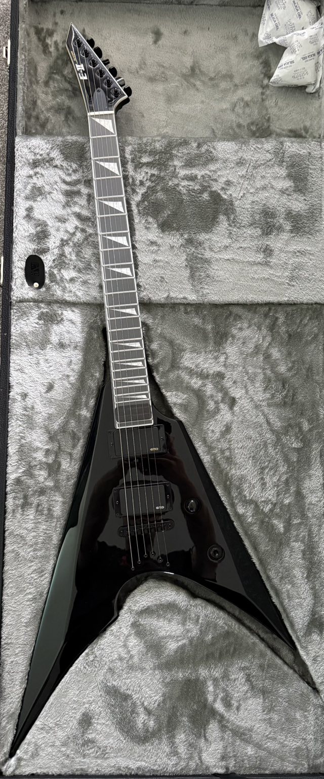 First Japanese ESP E-II Arrow NT guitar