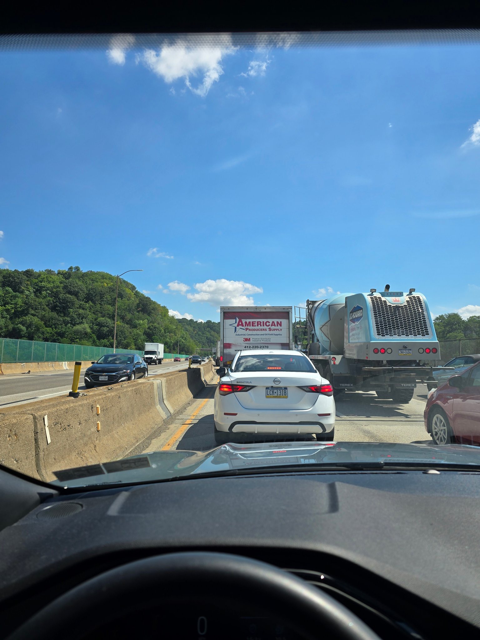 Good old Route 28 traffic. 🚘 😆 💯 #pittsburgh #rushhour #traffic