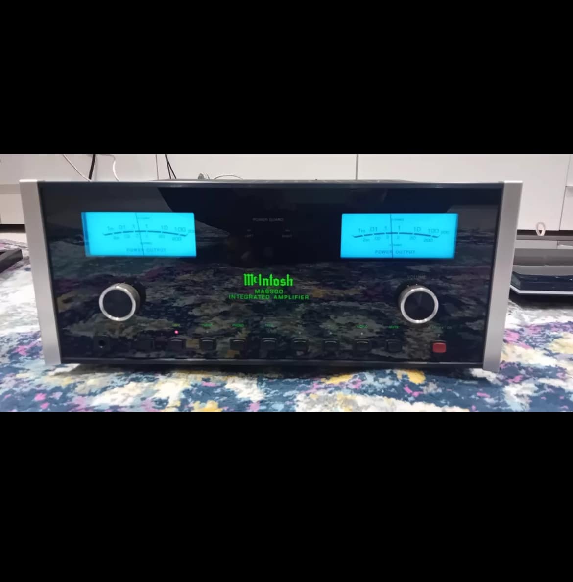 Is the McIntosh MA6800 amplifier worth trying?