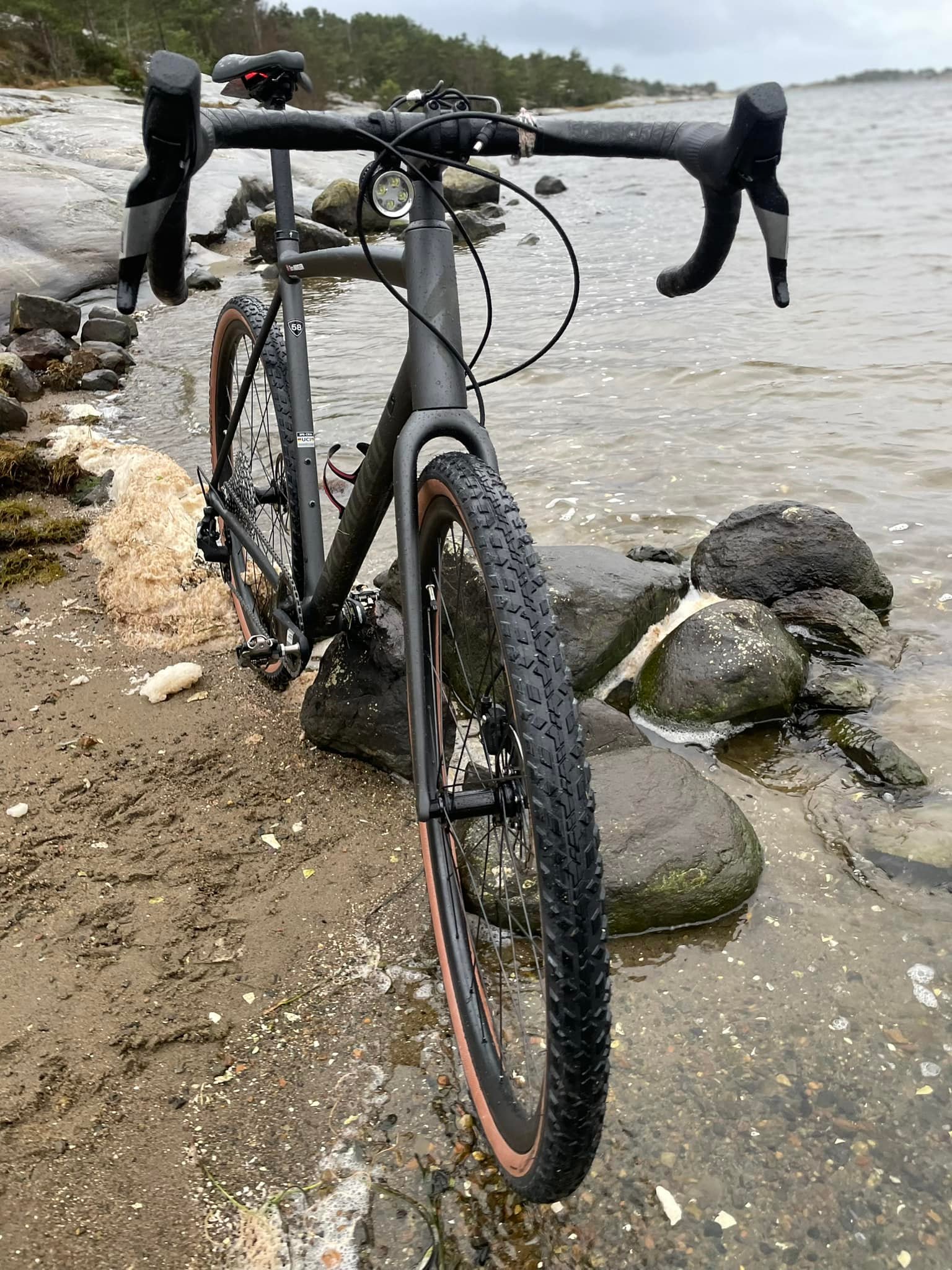 cannondale 2018 rennrad 2019 SuperSix EVO 105 The Devils Rocket“: mein Category:E Bike Trekking_Bosch PowerTube 625Wh Device:Watch 8 (44mm)