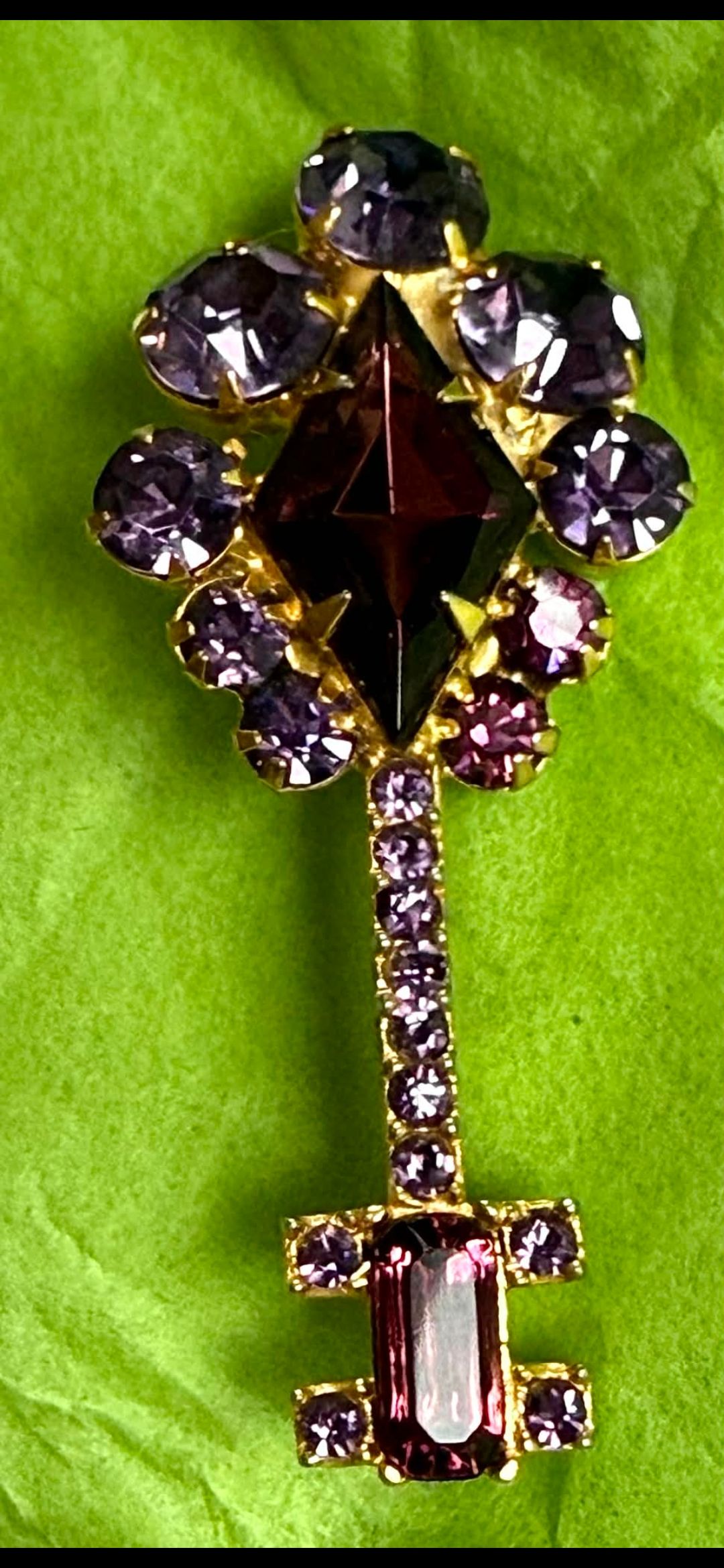 Vintage Juliana AB brooch #1174/1386 for sale