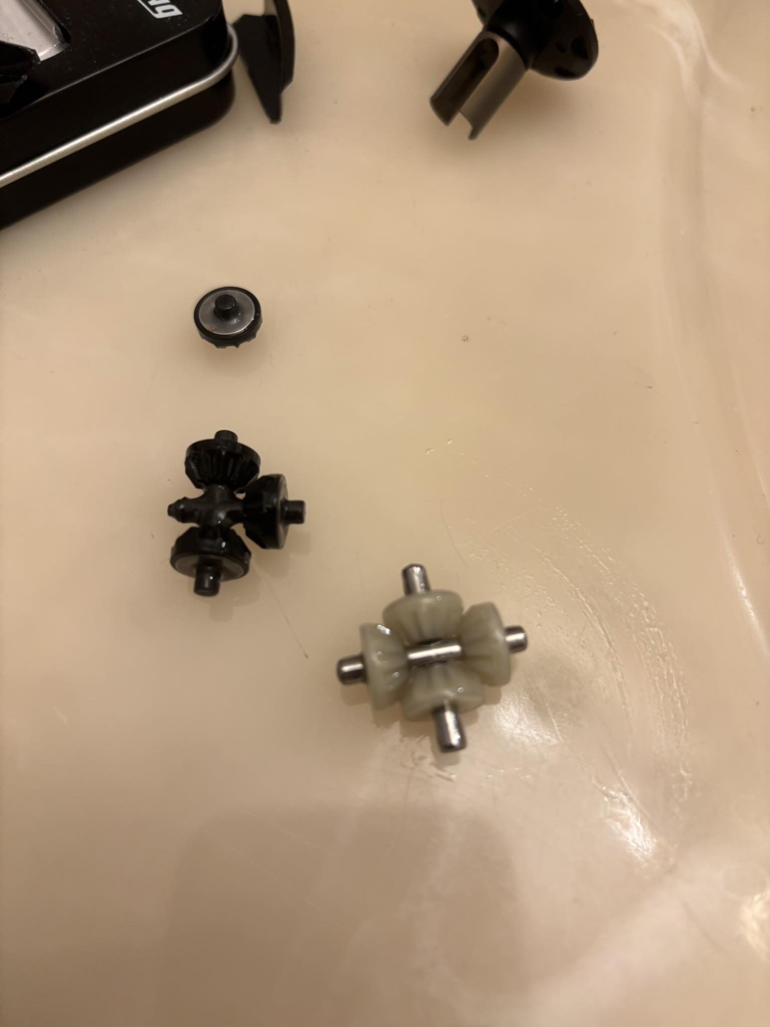 Upgraded to usakani lsd with yokomo metal gears