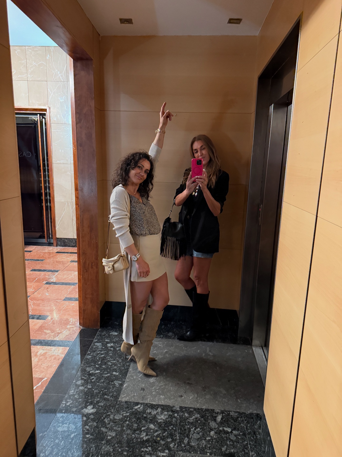 Ana Fuertes - Ana Fuertes added a new photo — at En algún...