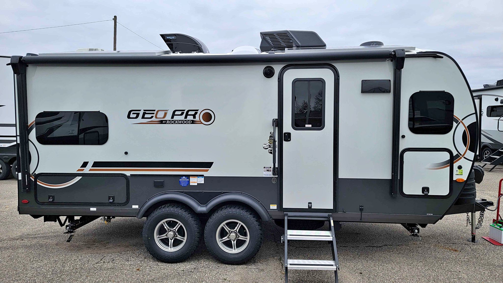 2025 Rockwood GeoPro **First EverTANDEM AXLE** - RVs & Campers - Norton ...