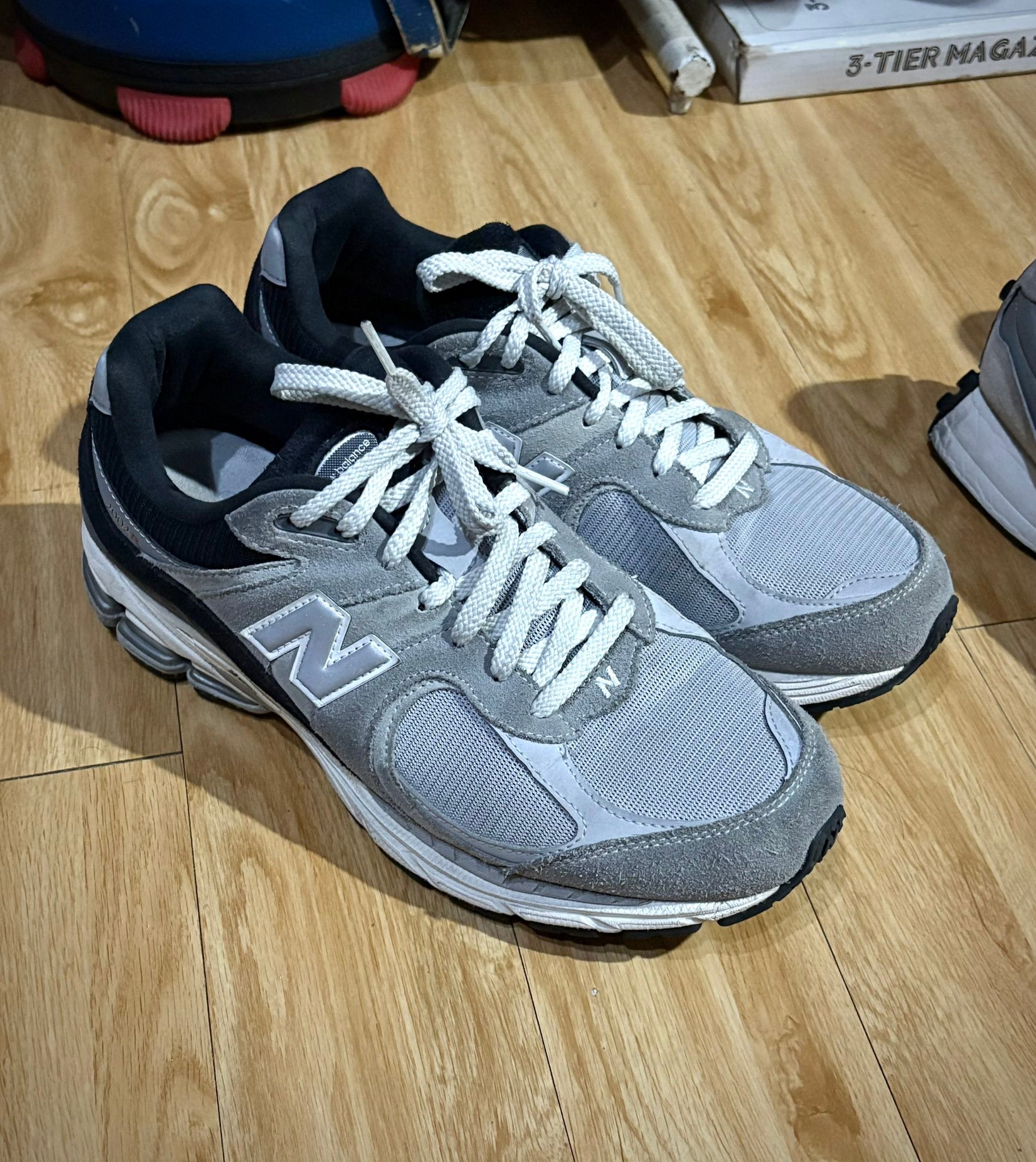 New Balance OM576 OGN Navy/Grey available online now. Shoplink