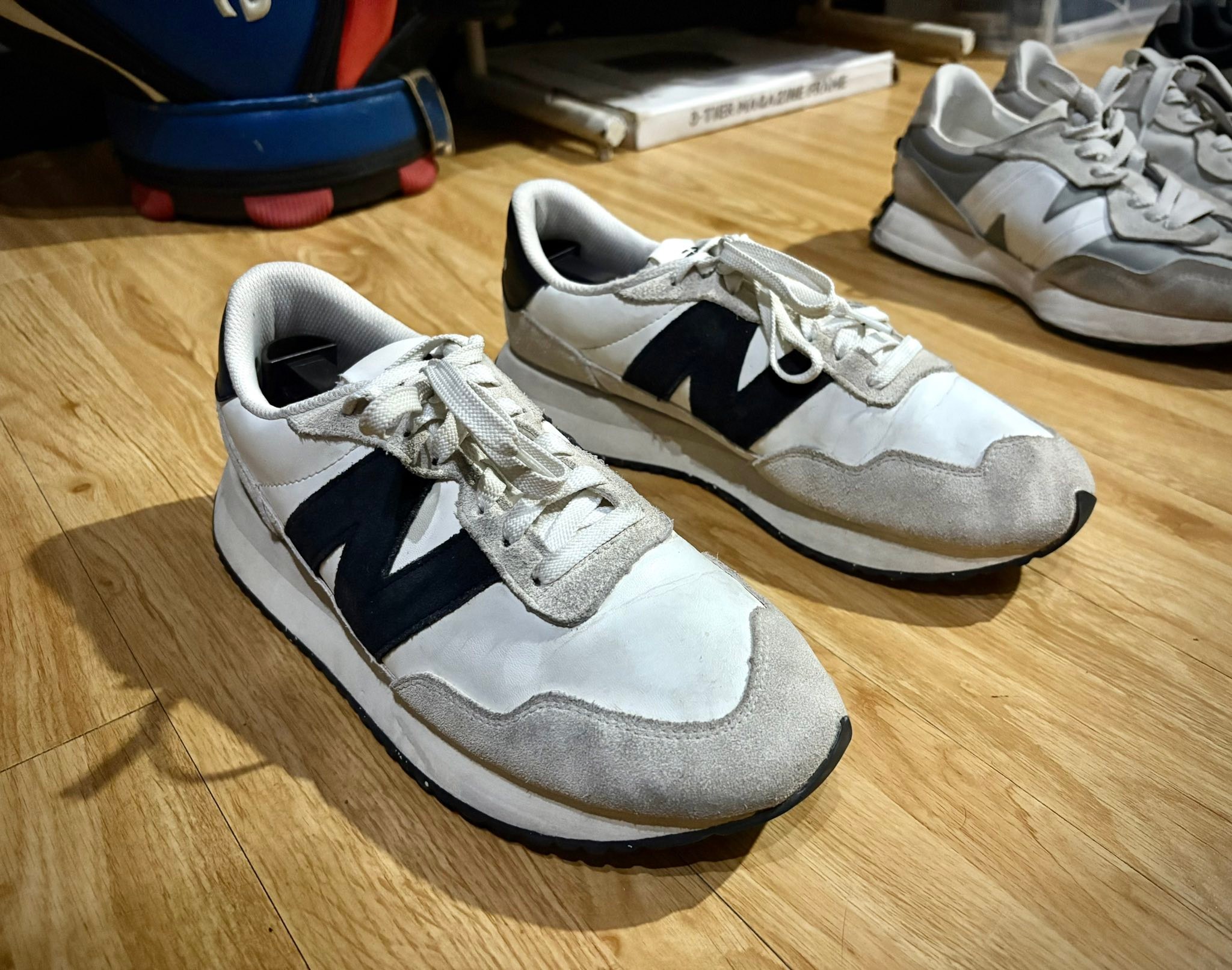 New Balance OM576 OGN Navy/Grey available online now. Shoplink