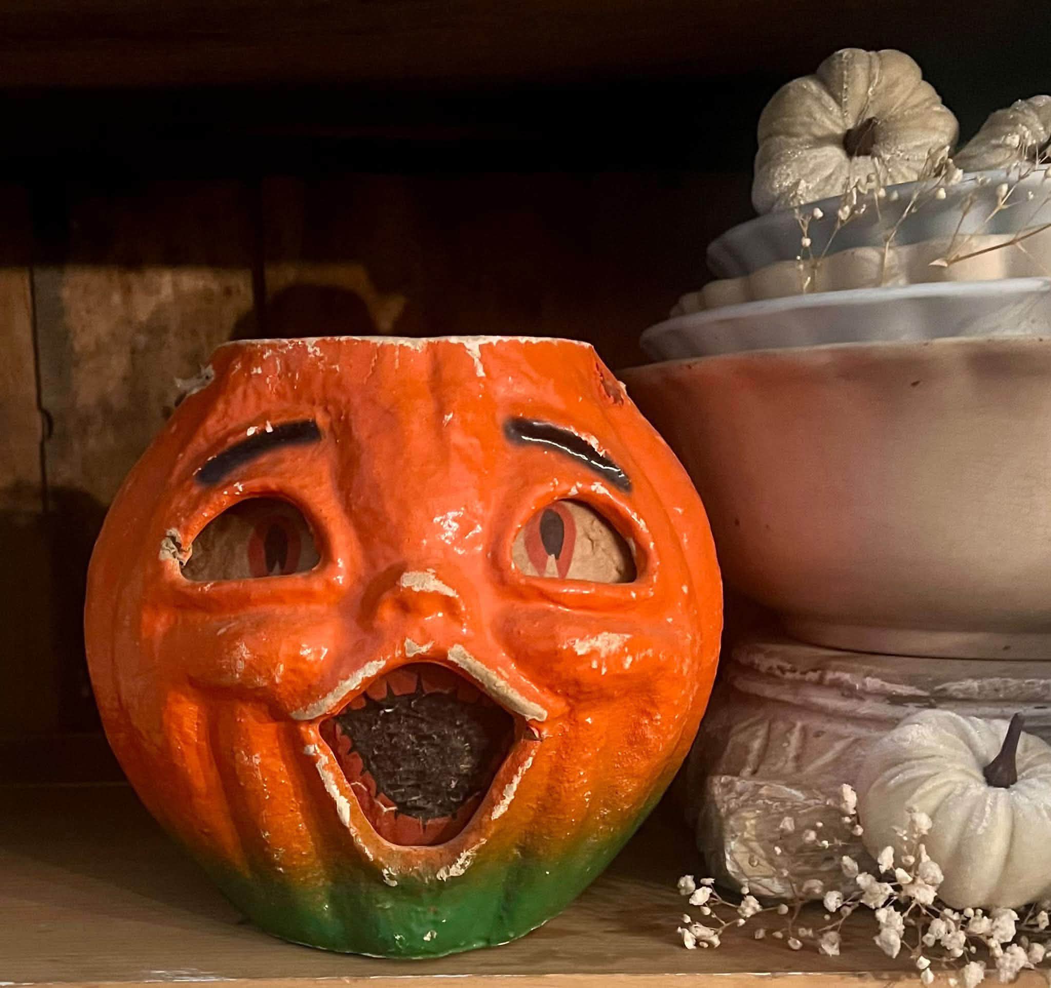 🎃 Antique 1930s–40s “Choir Boy” Halloween Jack-O'-Lantern 🎃