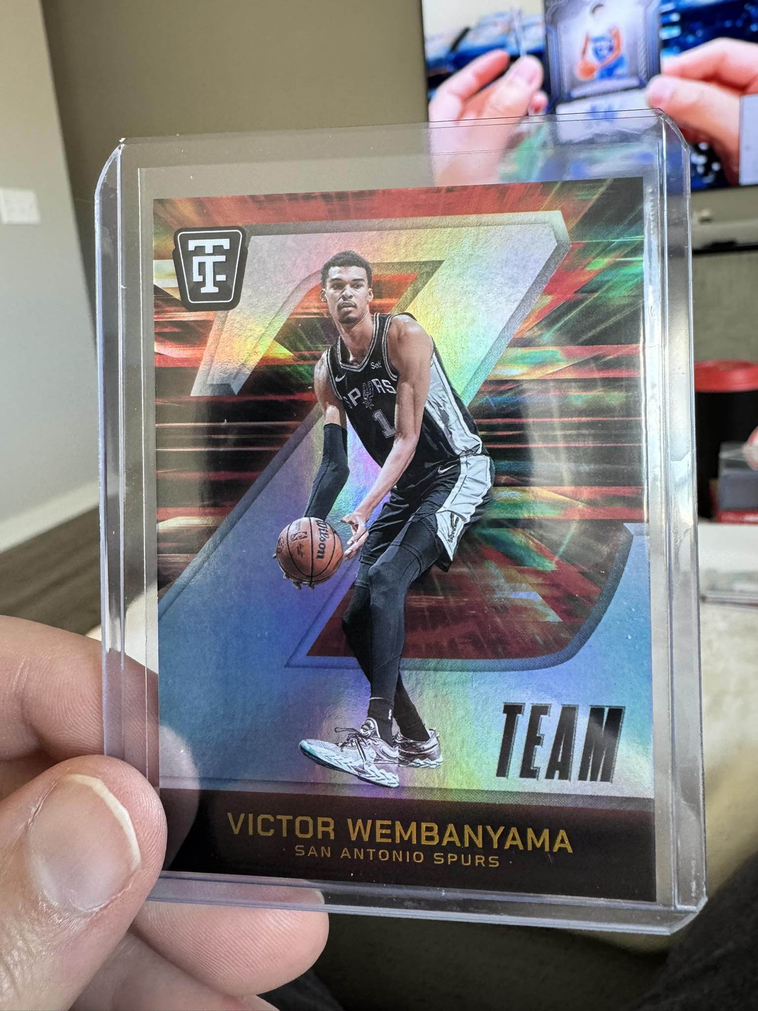 2023-24 Panini Spectra Victor Wembanyama Solar Eclipse SSP Case Hit RC