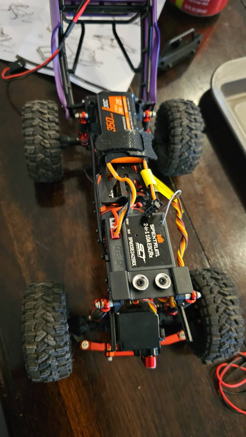 Kit Di Ricollocazione Batteria E ESC Per SCX24 &ndash; Migliora La Distribuzione Del Peso E Le Prestazioni Del Tuo Rock Crawler
