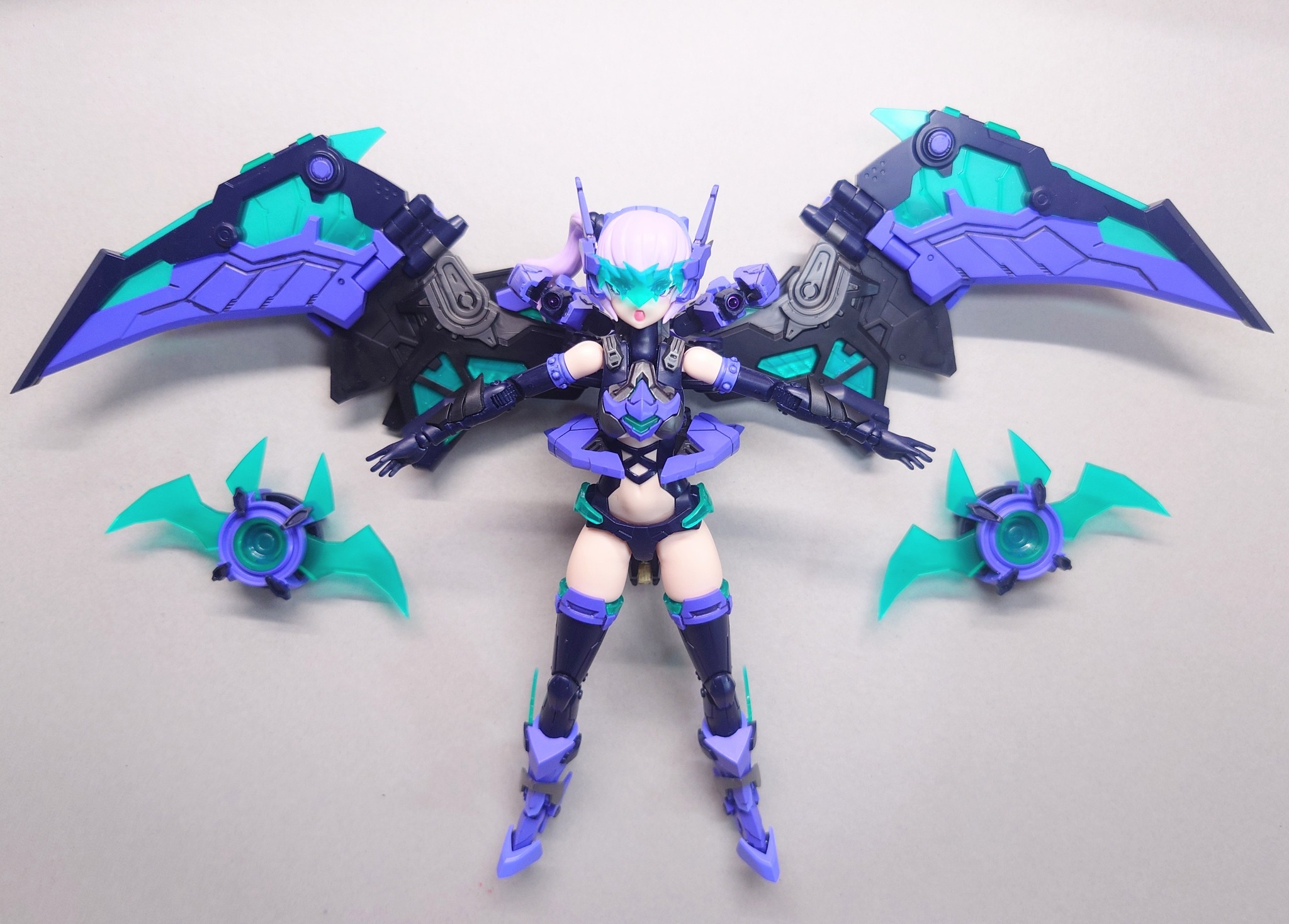 NUKE MATRIX CYBER FORT FANTASY GIRLS SHADOW YEFUNA MALKINA Mobile Suit, figura de acción
