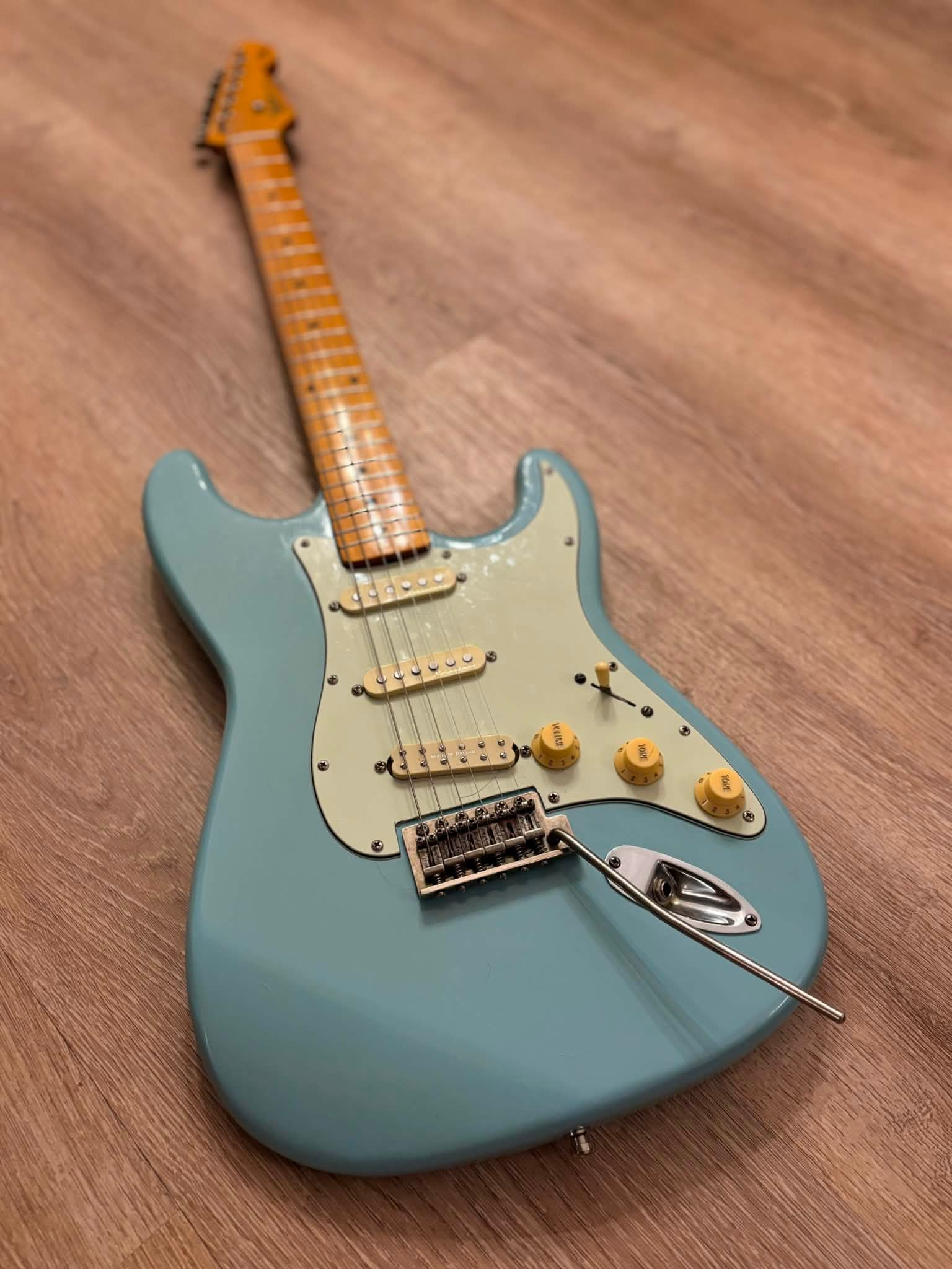 What is the Tokai PAF model neck pickup with Alnico pole pieces?