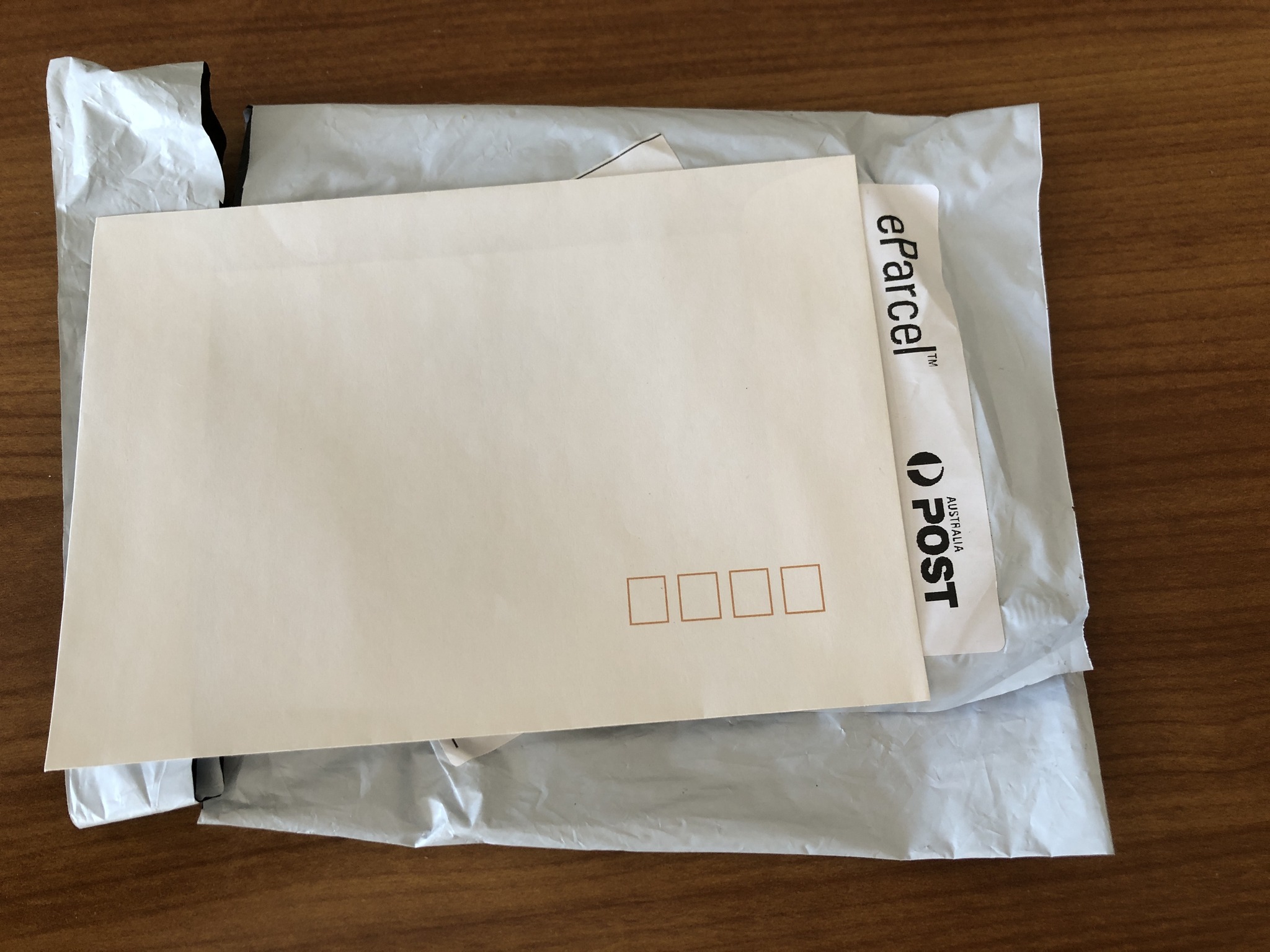 Australia Post Complaints | If you look at the photo of this parcel you ...