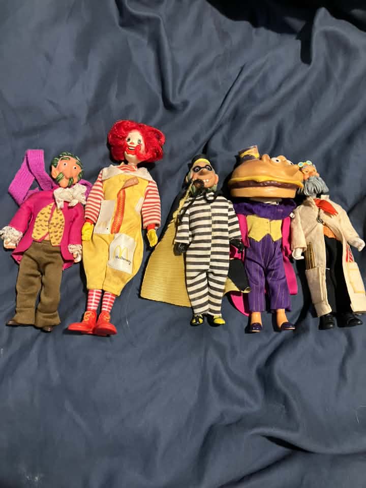 Officer Big Mac and the Hamburglar! 1976 Remco McDonaldland Dolls