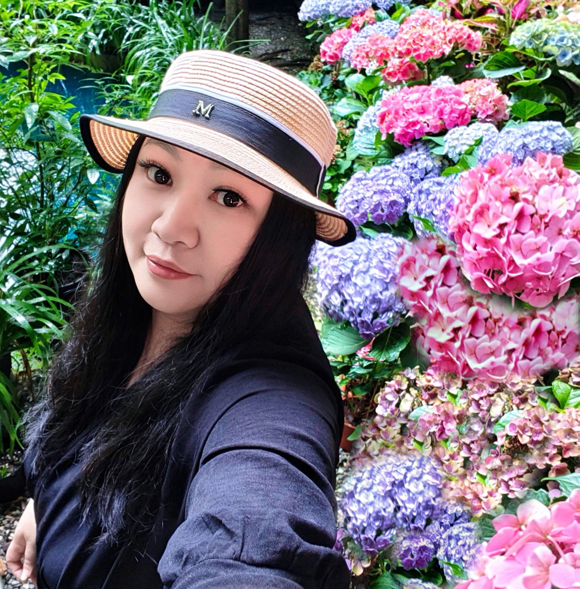 Finny Hsu - 有位國中老師把國中歷史全做成漫畫超強，而且開放給大家下載人真好，家有國中生的可以下載給孩子們呦... | Facebook